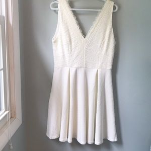 Francesca’s White Dress NWT